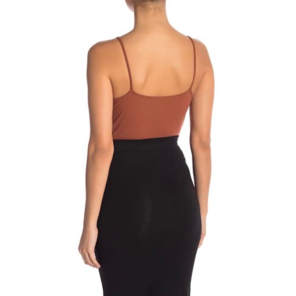 Bodysuit ribbed v neck from Nordstrom L - Picture 6 of 6